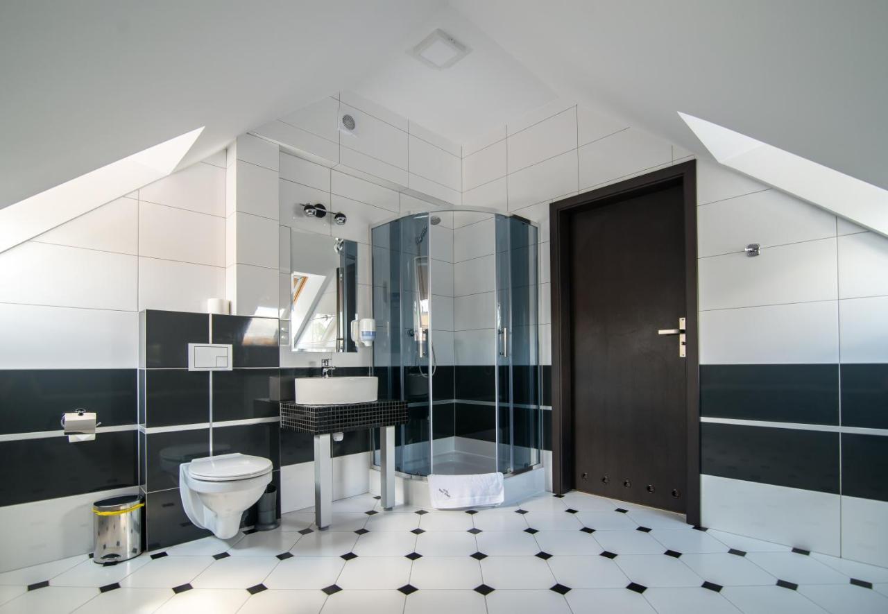 Hotel Bialy Domek Wałcz Exteriér fotografie